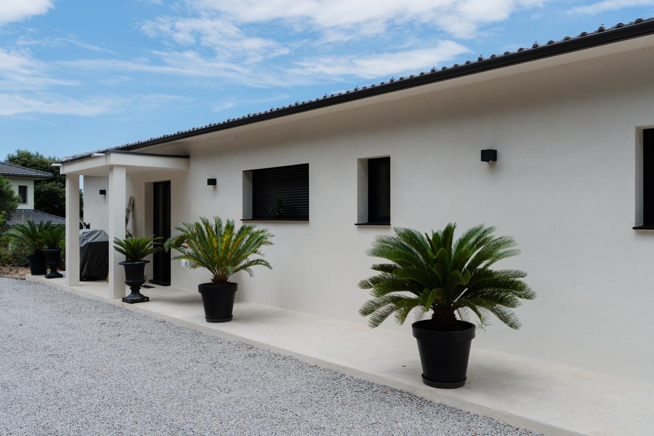 Entrée de la villa